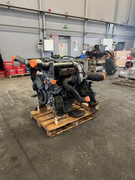 LIEBHERR A 934 C ENGINE D 934 L A6