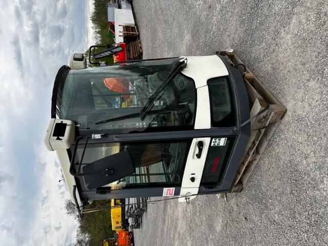 TEREX TL 260 KABINA