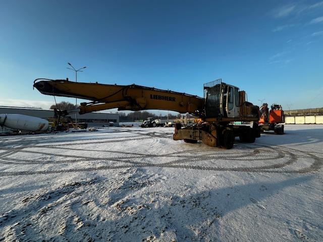 LIEBHERR A 934 C  